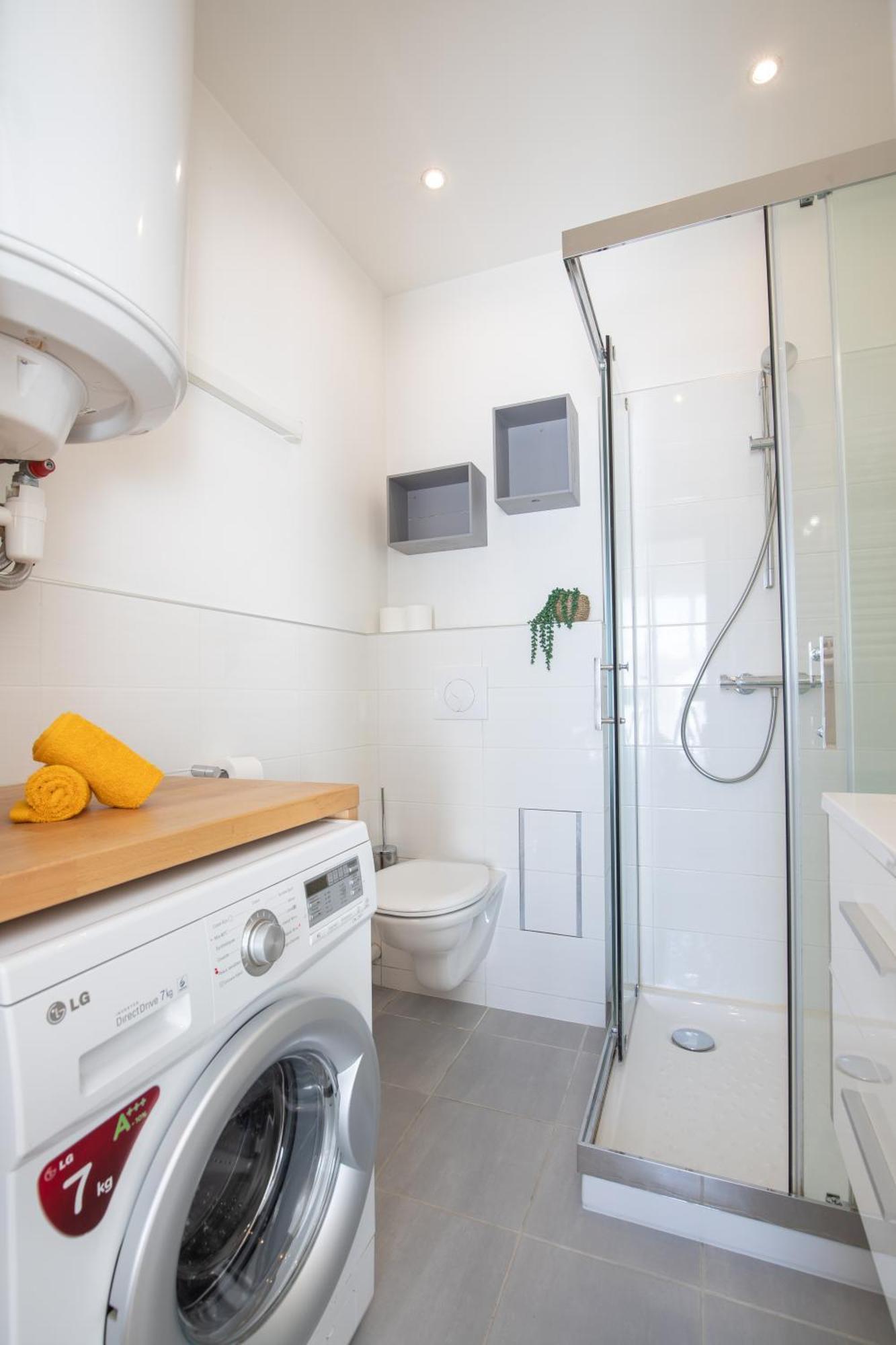 Apartamento Le Partage Des Eaux - 4 Couchages - Hypercentre - Clim - Wifi LʼIsle-sur-la-Sorgue Exterior foto