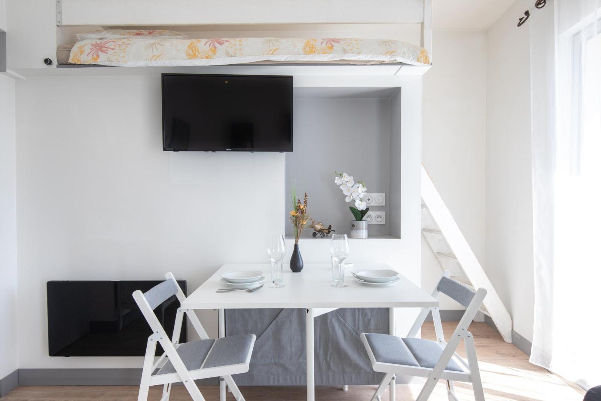 Apartamento Le Partage Des Eaux - 4 Couchages - Hypercentre - Clim - Wifi LʼIsle-sur-la-Sorgue Exterior foto